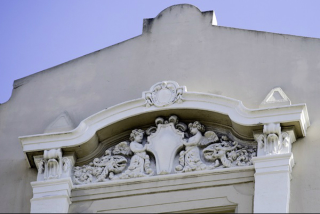 Illustration for article titled What the Secret Symbols in Victorian Architecture Really Mean